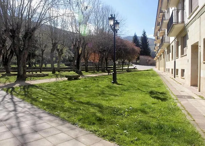Apartamento Pet Friendly En Ezcaray, Con Piscina
